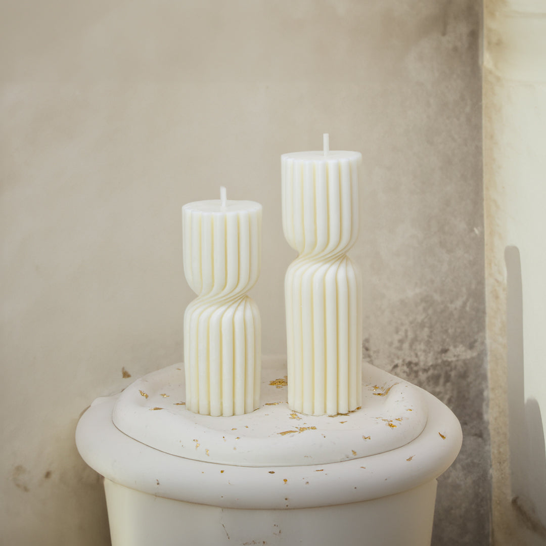 coffret bougies décoratives en cire de soja naturelle, plateau en jesmonite feuille d'or - May26