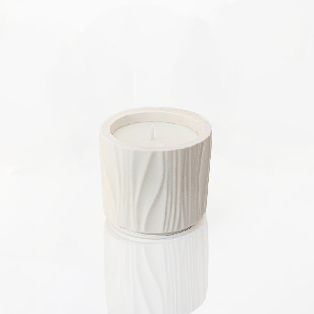 Bougie parfumée  en jesmonite blanc - May26