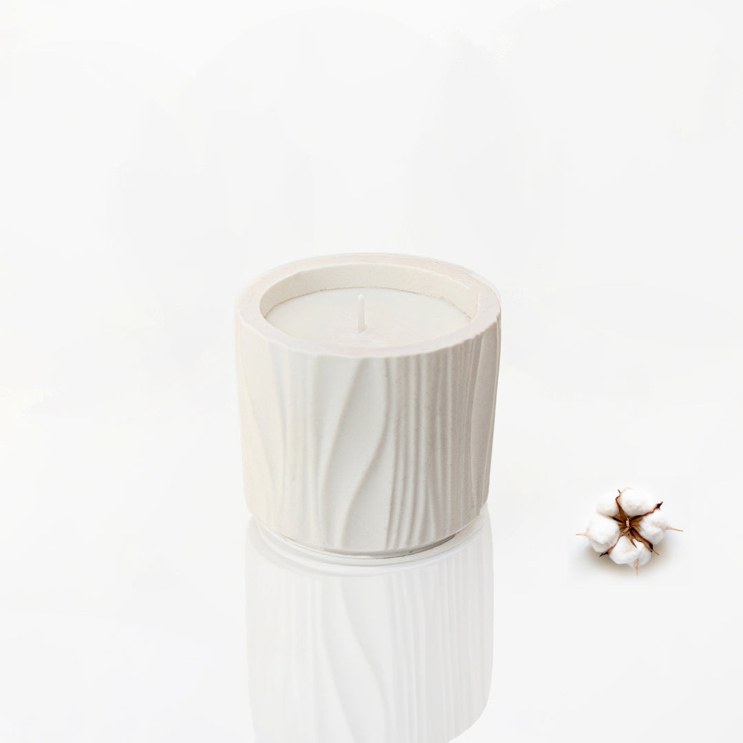 Bougie parfumée en jesmonite blanc, parfum fleur de coton - May26