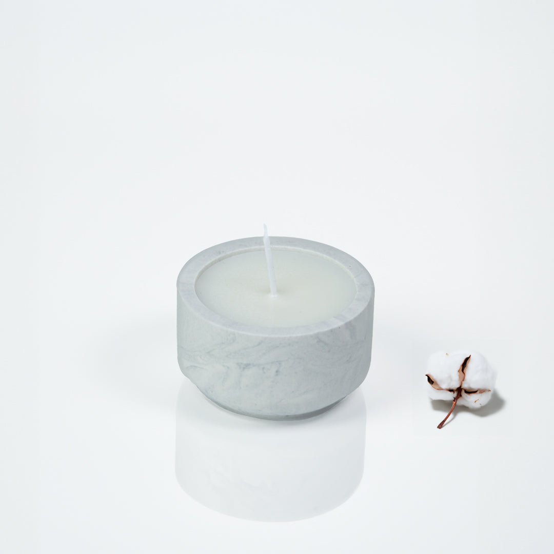 Bougie parfumée petit pot en jesmonite marbre gris, parfum fleur de coton - May26
