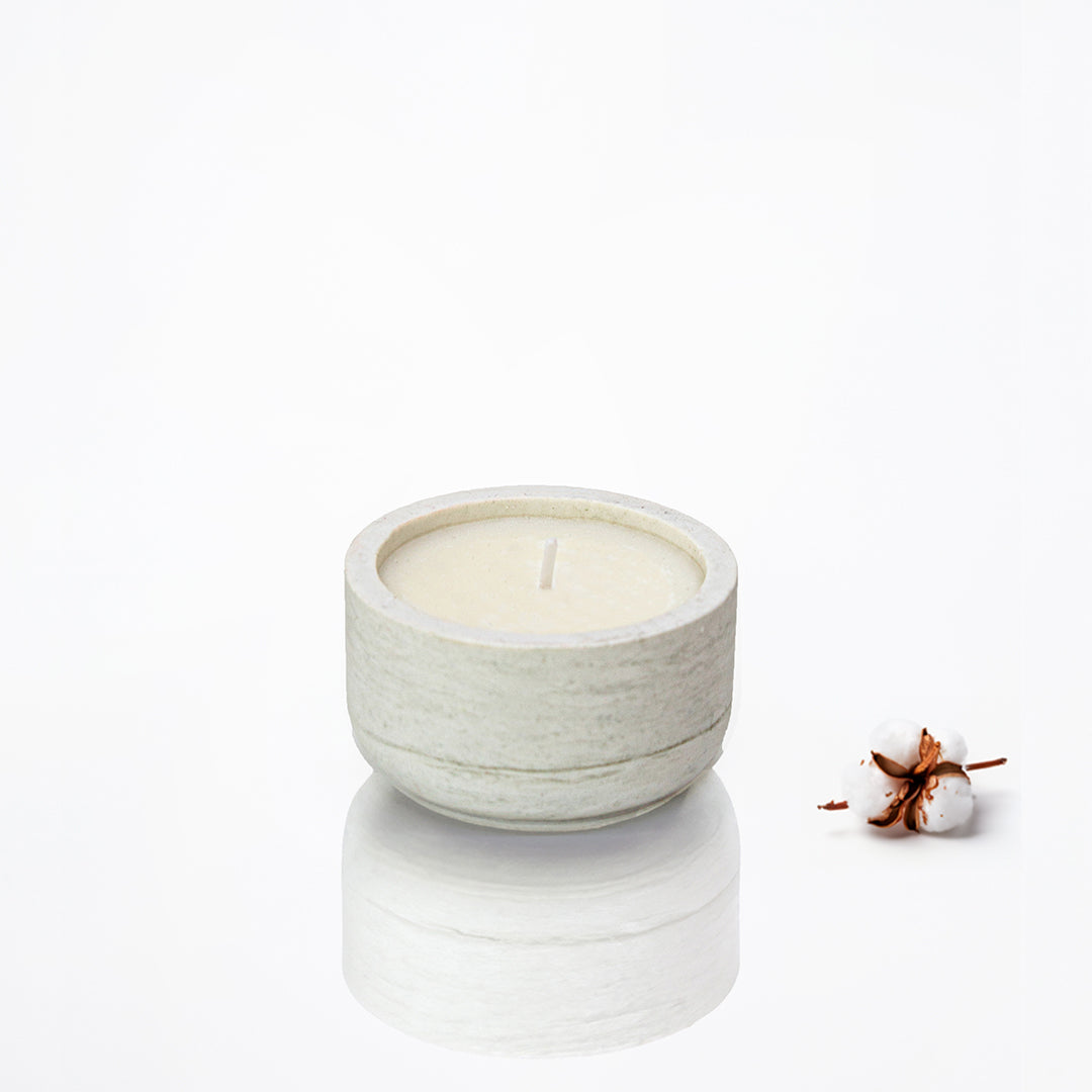 Bougie parfumée petit pot en jesmonite marbre doré, parfum fleur de coton - May26