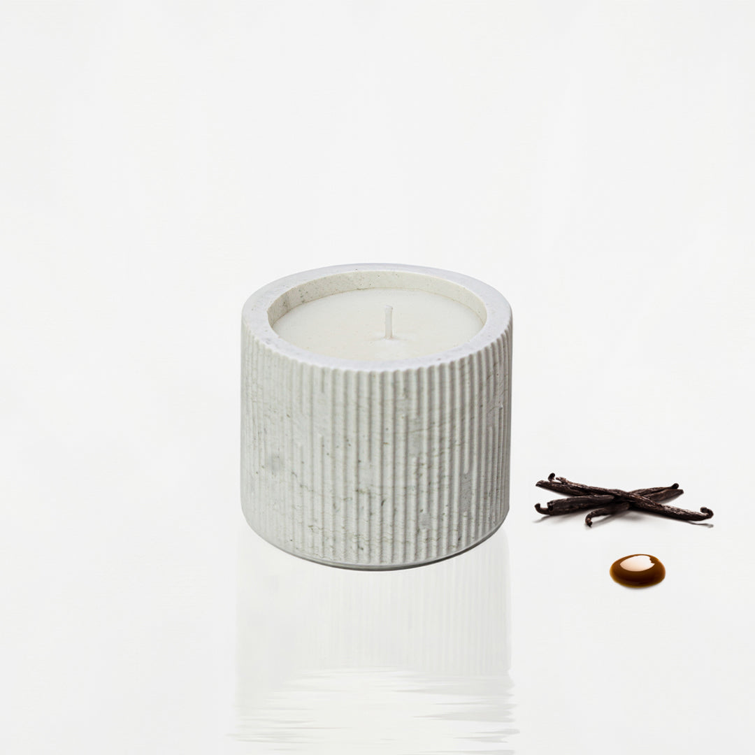 Bougie parfumée pot rayé en jesmonite marbre doré, parfum vanille caramel - May26