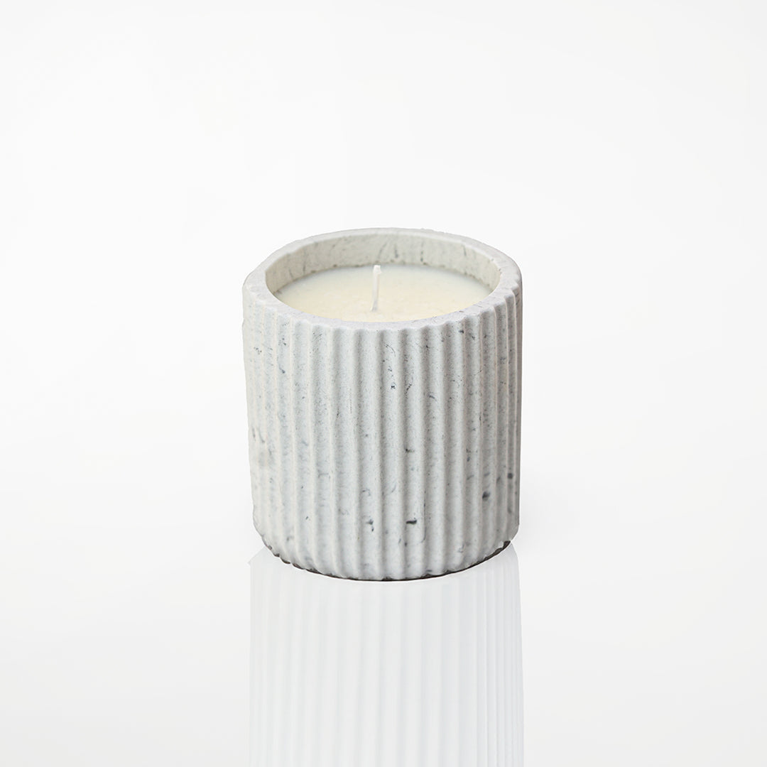 Bougie parfumée pot rayé en jesmonite marbre gris - May26