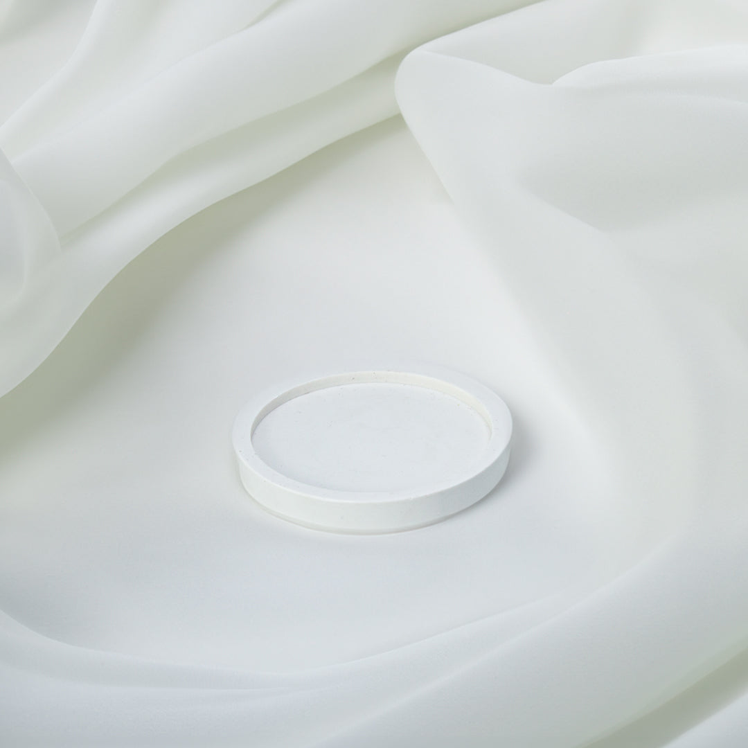 petit plateau rond en jesmonite blanc - May26